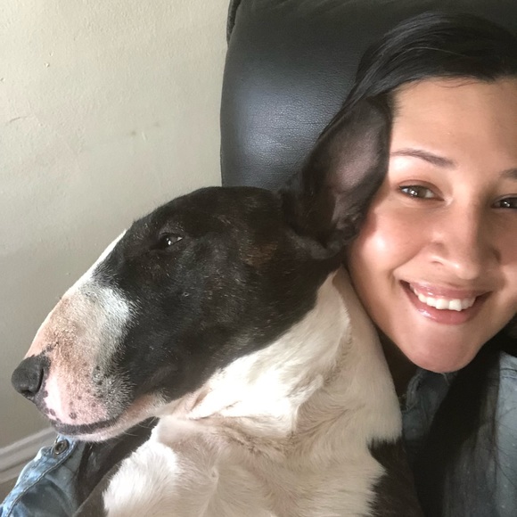 Meet Your Posher, Liz - Picture 1 of 3